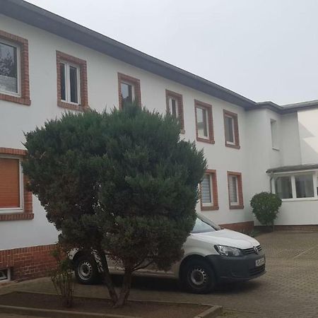 Abc-Monteurzimmer Magdeburg Eksteriør billede